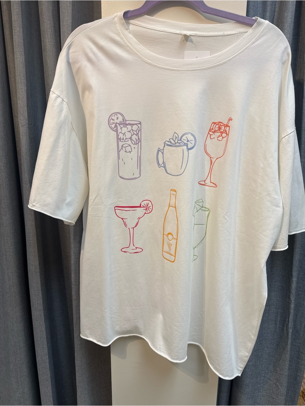 Women’s White Graphic Cocktail Tee - Unbranded